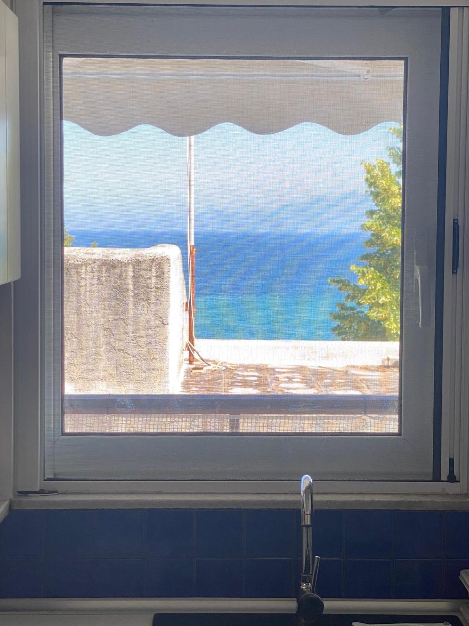 Irini Seaside Apartment PalaiónTsiflíkion Exterior foto